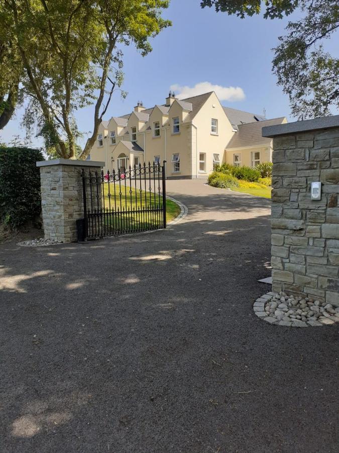 Single Or Twin Room In Lovely Country Residence Nobber Exteriér fotografie